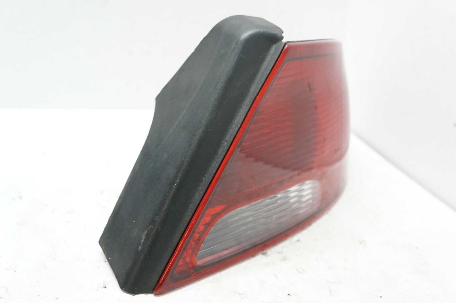 2001-2006 Dodge Stratus Passenger Right Rear Tail Light Lamp 04805350AB OEM - Alshned Auto Parts