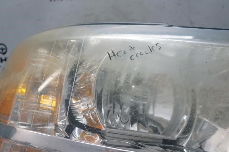 *READ* 2008 Chevrolet Silverado Right Passenger Headlight 25833679 OEM - Alshned Auto Parts