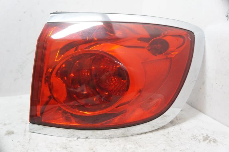 2008-2012 Buick Enclave Passenger Right Rear Tail Light 25954942 OEM - Alshned Auto Parts