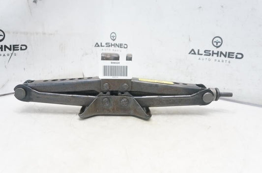 2014 Toyota Venza Lift Jack 09111-06151 OEM - Alshned Auto Parts