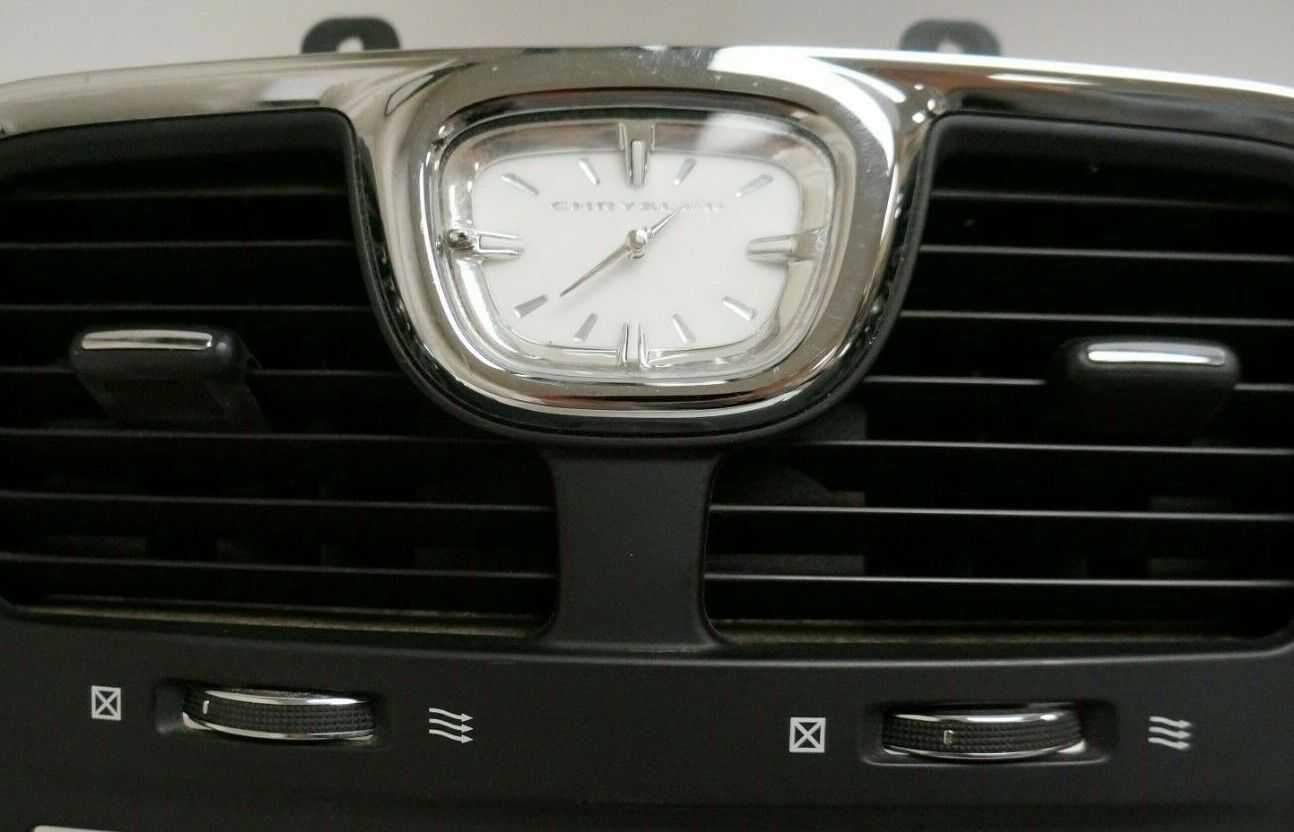 2011-2016 CHRYSLER TOWN & COUNTRY CARAVAN DASH TRIM CLOCK OEM 56046741AA - Alshned Auto Parts