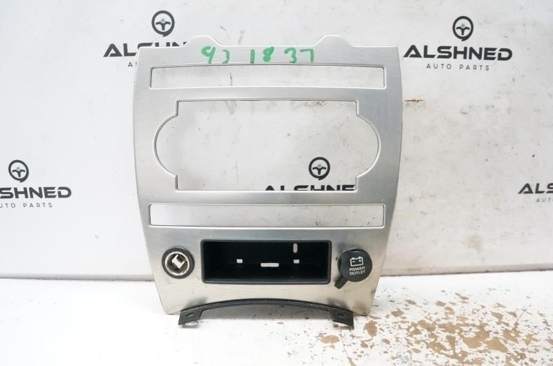 2005 Jeep Grand Cherokee Center Dash Radio AC Heater Bezel Trim X35008106TJ - Alshned Auto Parts