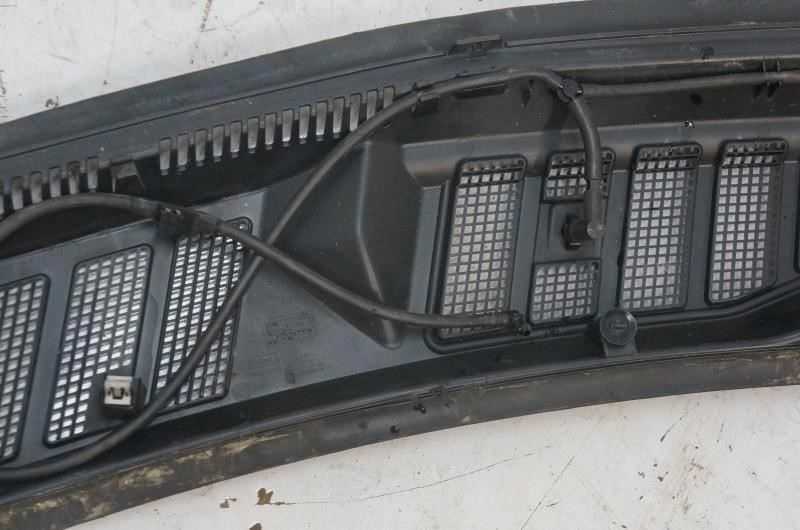 2019 Ford F-150 Grill Cowl Top Vent Passenger Right Side FL34-1502222-AL OEM Alshned Auto Parts