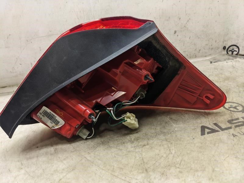 2009-2012 Toyota RAV4 Rear Left Driver Side Tail Light Lamp 81560-0R010 OEM - Alshned Auto Parts