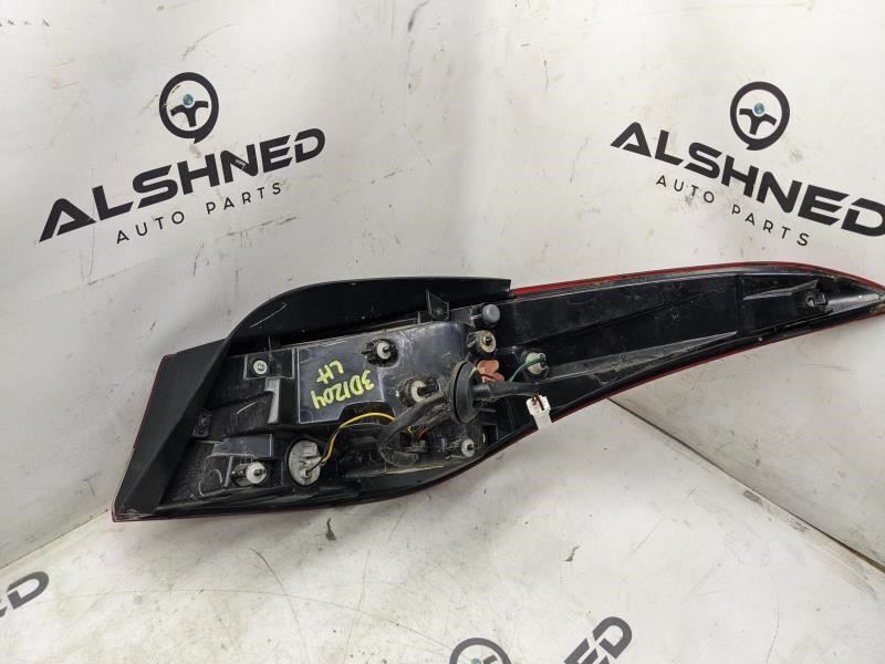 2014-2016 Hyundai Elantra Rear Left Driver Side Tail Light Lamp 92401-3Y510 OEM - Alshned Auto Parts