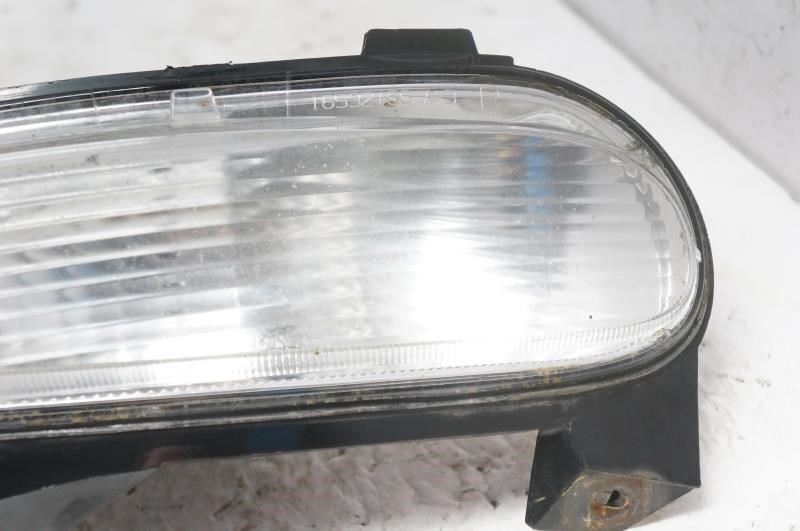 2005-2009 Buick LaCrosse Passenger Right Front Fog Light 16532168 OEM - Alshned Auto Parts