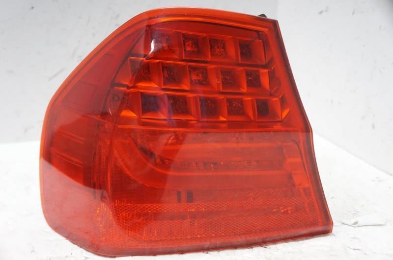 2011 BMW 328i Driver Left Rear Tail Light 63-21-7-289-429 OEM - Alshned Auto Parts