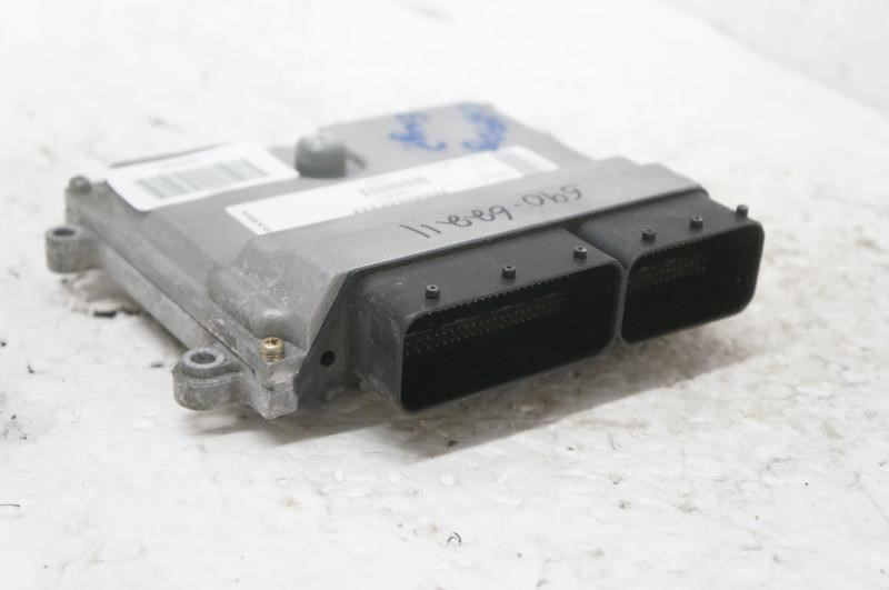 2005 Volvo V50 Engine Computer Control Module ECU ECM P30650677 OEM Alshned Auto Parts