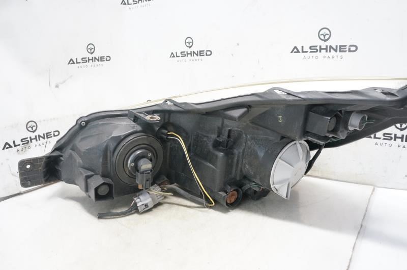 2011 Subaru Legacy Front Passenger Right Head Light 84001AJ00B OEM *ReaD* - Alshned Auto Parts