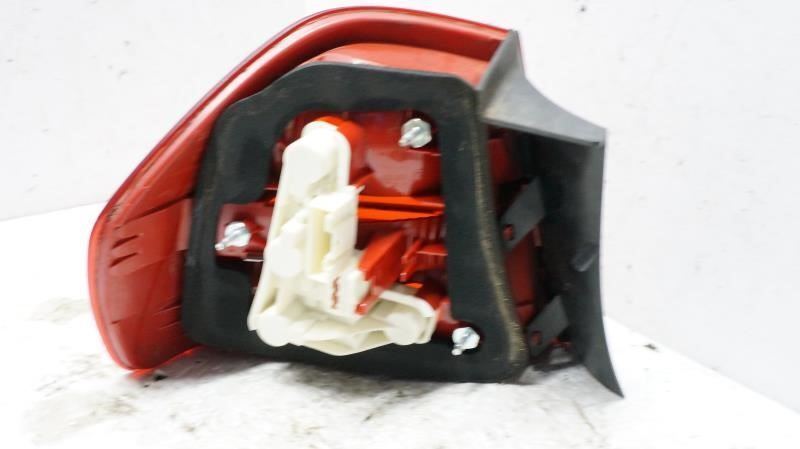 2008 BMW 328i Passenger Right Rear Tail Light 63-21-7-161-956 OEM - Alshned Auto Parts