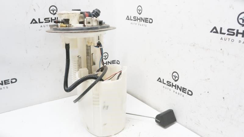 2014 Toyota Camry 2.5L Fuel Pump Assembly 77020-06302 OEM - Alshned Auto Parts