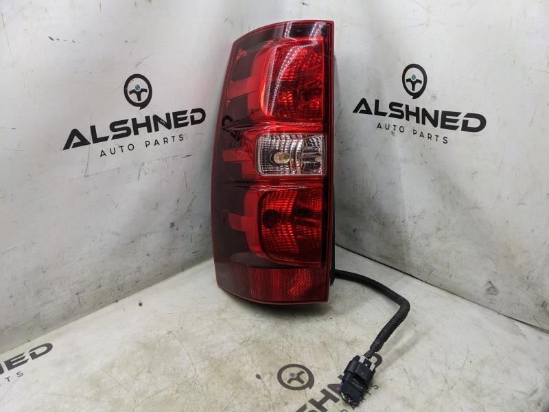 2007-2014 Chevrolet Suburban 1500 Rear Left Driver Tail Light Lamp 22837923 OEM - Alshned Auto Parts