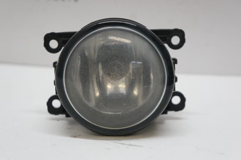 2016 Ford Fusion Passenger Right Front Fog Light 4F93-15K201-AA OEM - Alshned Auto Parts