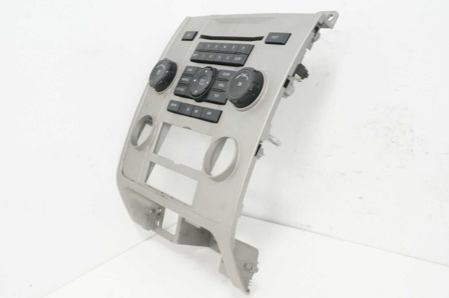 08 ford escape audio equipment control panel faceplate 8l8t-18a802-ahw oem - Alshned Auto Parts