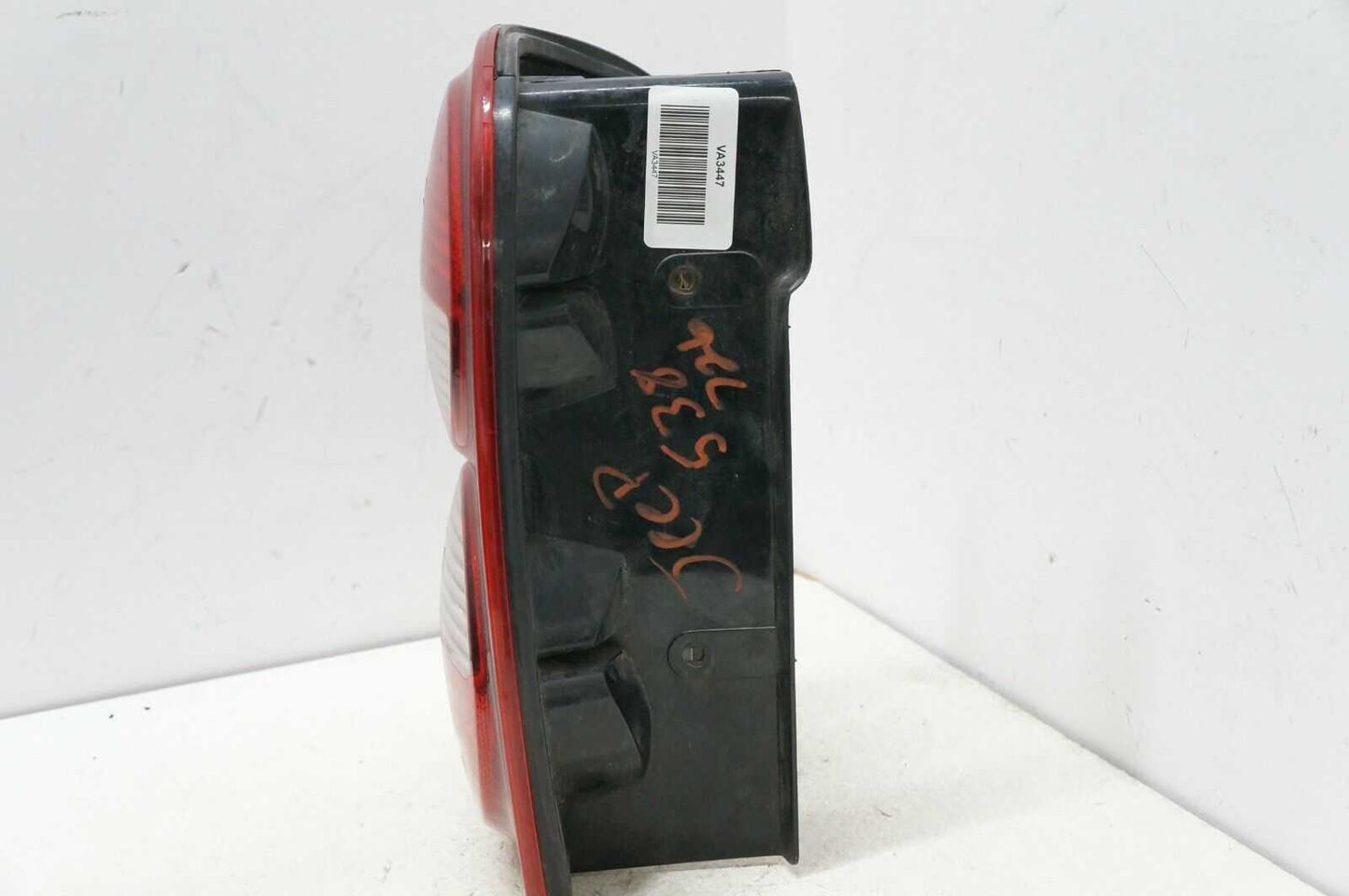 2005-2007 Jeep Liberty Driver Left Rear Tail Light 55157061AG OEM - Alshned Auto Parts