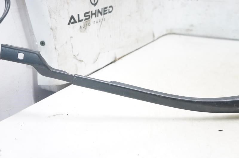 2017 Toyota Prius Front Passenger Right Wiper Arm 85211-47180 OEM - Alshned Auto Parts