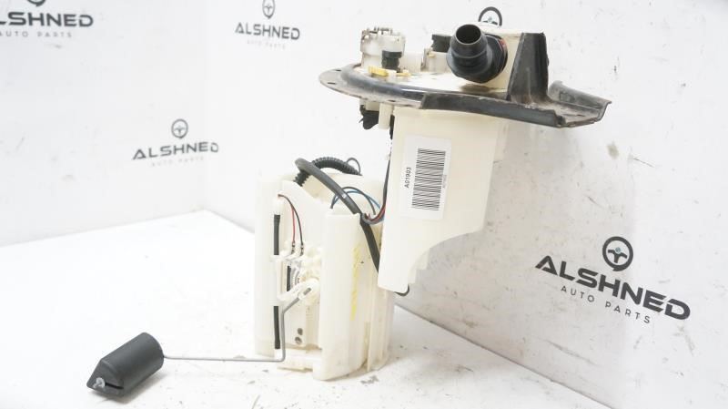 2014 Toyota Camry 2.5L Fuel Pump Assembly 77020-06302 OEM - Alshned Auto Parts