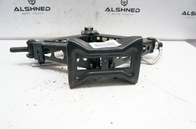 2017 Land Rover Discovery Sport Lift Jack CJ32-17080-AC OEM Alshned Auto Parts