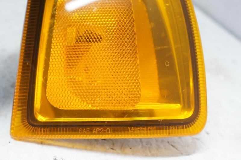 01-05 Ford Ranger Passenger Right Park Light Park Turn Signal 1L5X-15A424-A OEM - Alshned Auto Parts