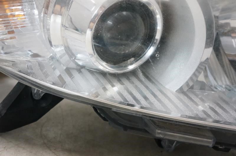 2011-2018 Toyota Sienna Front Passenger Right Head Light 81110-08030 OEM *ReaD* - Alshned Auto Parts