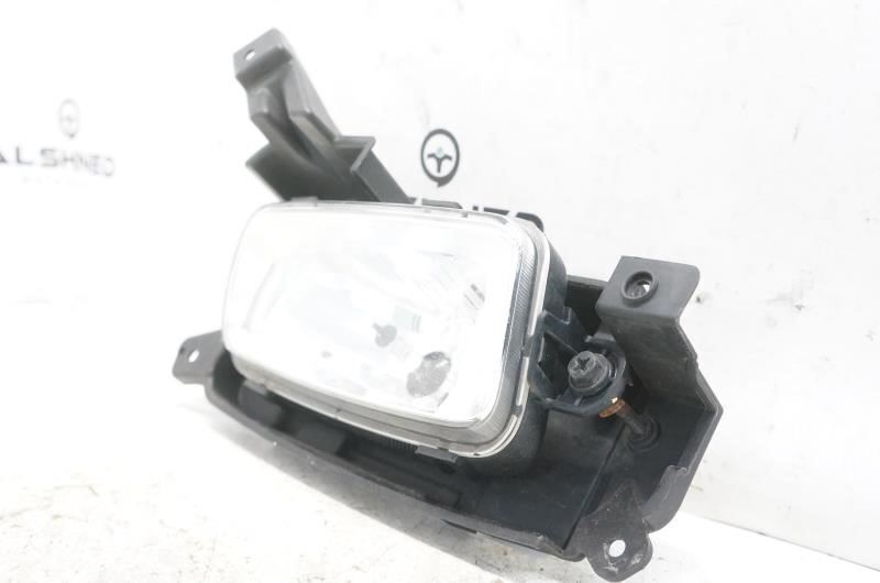 2014-2015 Kia Sorento Passenger Right Front Fog Light 92202-1U500 OEM - Alshned Auto Parts