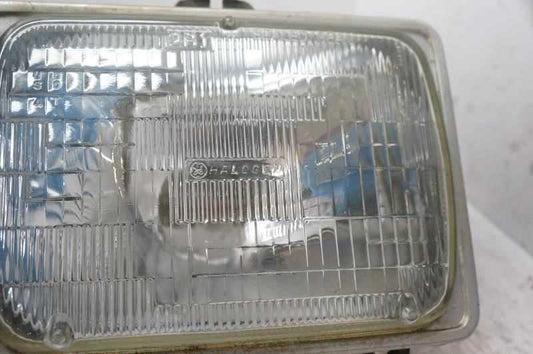 2004 Ford F350 SD Passenger Right Front Head Light Halogen F3UZ-13007-A OEM - Alshned Auto Parts