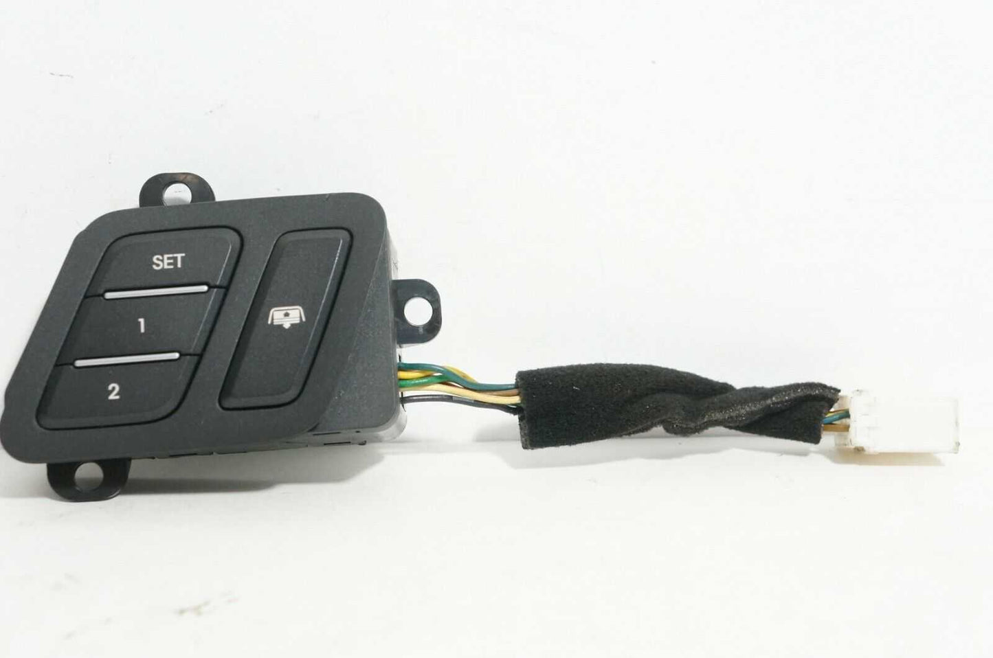 2009-2014 hyundai genesis front left driver seat memory switch oem 93250-3m100 - Alshned Auto Parts