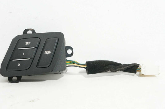 2009-2014 hyundai genesis front left driver seat memory switch oem 93250-3m100 - Alshned Auto Parts