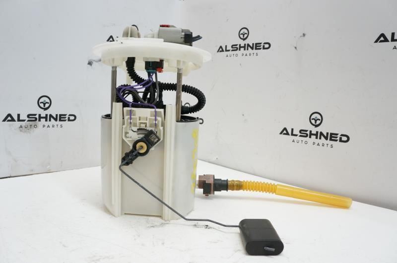 2016 Jeep Grand Cherokee Fuel Pump Assembly 68250900AA OEM - Alshned Auto Parts