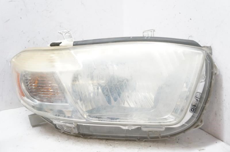 2008-2010 Toyota Highlander Passenger Right Front Head Light 81130-48470 OEM - Alshned Auto Parts