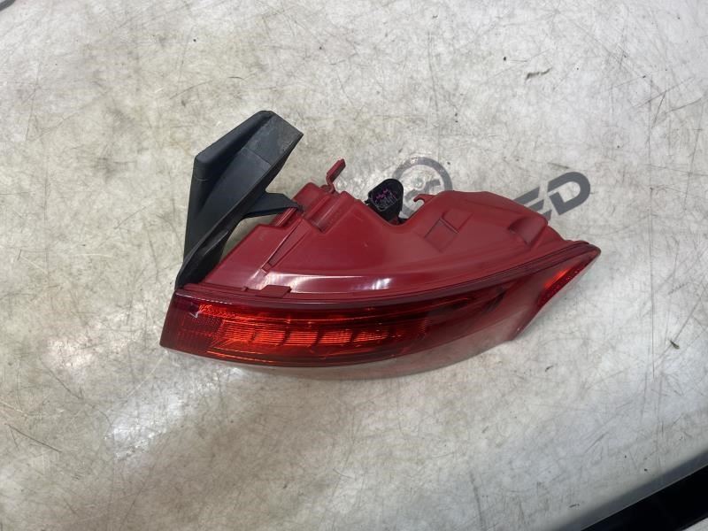 2013-2016 Audi A4 Rear Right Passenger Side Tail Light Lamp 8K5-945-096-AD OEM - Alshned Auto Parts