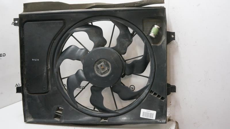 2014-2019 Kia Soul Radiator Cooling Fan Motor Assembly 25380B2000 OEM - Alshned Auto Parts