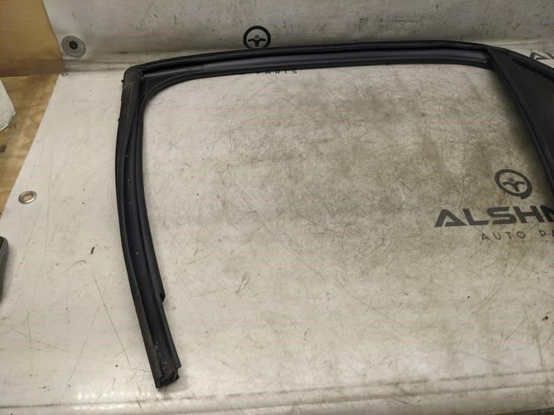 2013-2019 Ford Explorer Police RR LH Door Window Vent Glass JB5Z-7825767-A OEM - Alshned Auto Parts