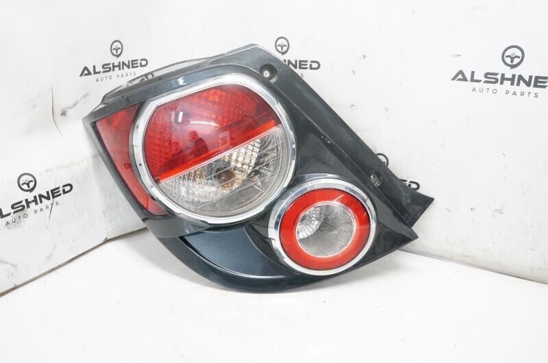 12-16 Chevrolet Sonic Left Driver Rear Tail Light 95470356 OEM - Alshned Auto Parts