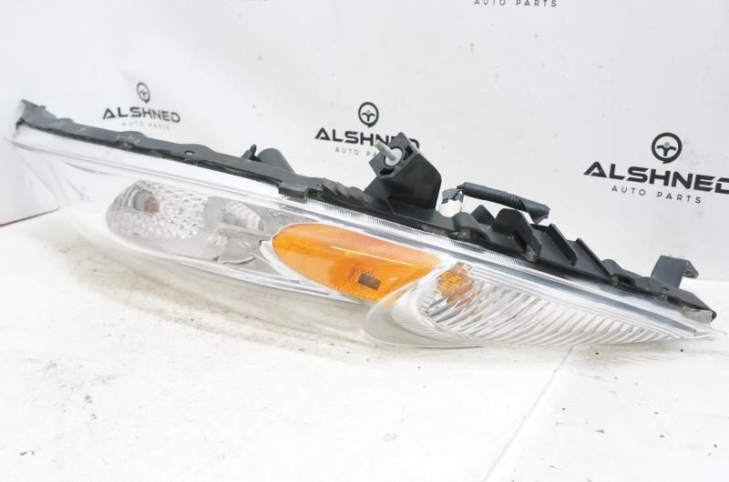 2011-2014 Nissan Juke Driver Left Front Turn Signal Light 26129-1KM0B OEM - Alshned Auto Parts