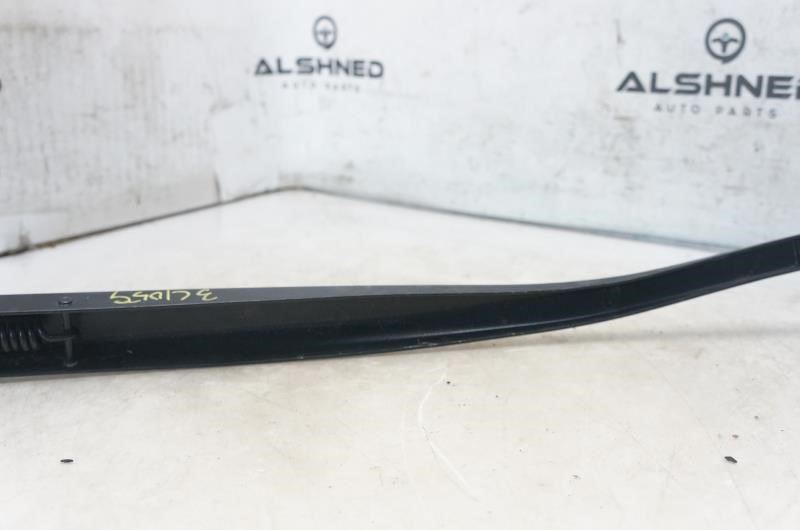 2017 Toyota Prius Front Passenger Right Wiper Arm 85211-47180 OEM - Alshned Auto Parts