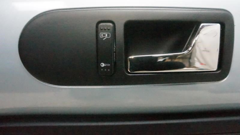 2009-2010 VW Beetle FRONT RIGHT Door Trim Panel 1C0-868-108-L-MBX - Alshned Auto Parts