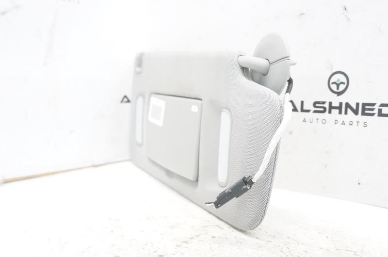 2017-2020 Chevrolet Trax Passenger Right Sun Visor Illuminated 42424615 OEM - Alshned Auto Parts