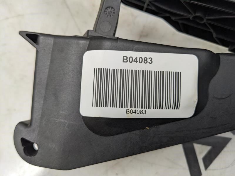 2017-2020 BMW 430i xDrive Accelerator Gas Throttle Pedal 35426853175 OEM - Alshned Auto Parts