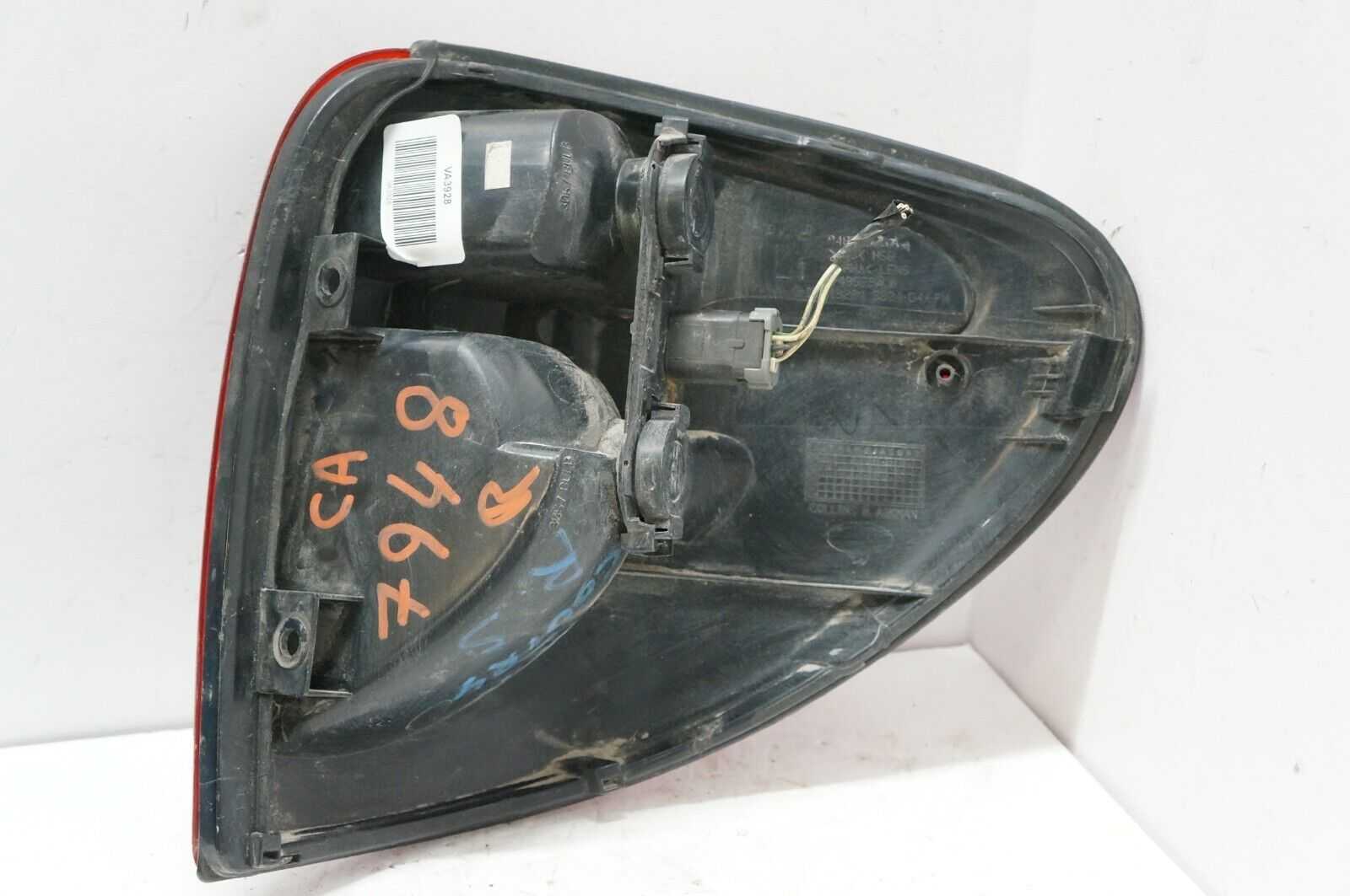 04-07 Chrysler Town & Country Driver Left Rear Tail Light Lamp 68241335AA OEM - Alshned Auto Parts