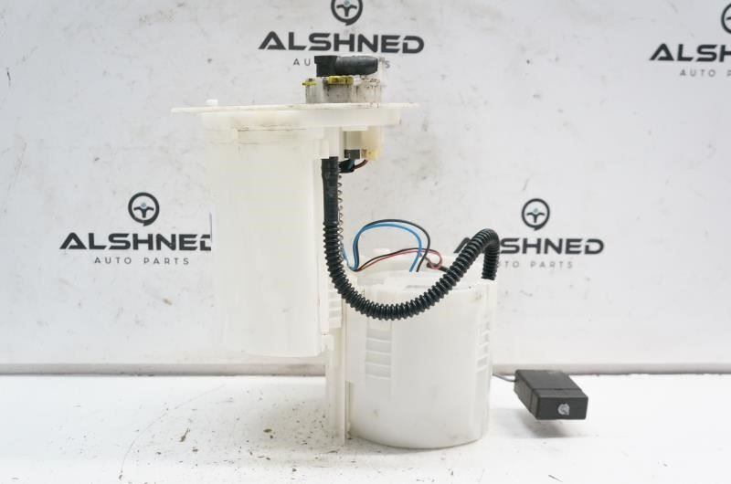 2015 Scion Xb 2.4 Fuel Pump Assembly 77020-12720 OEM - Alshned Auto Parts