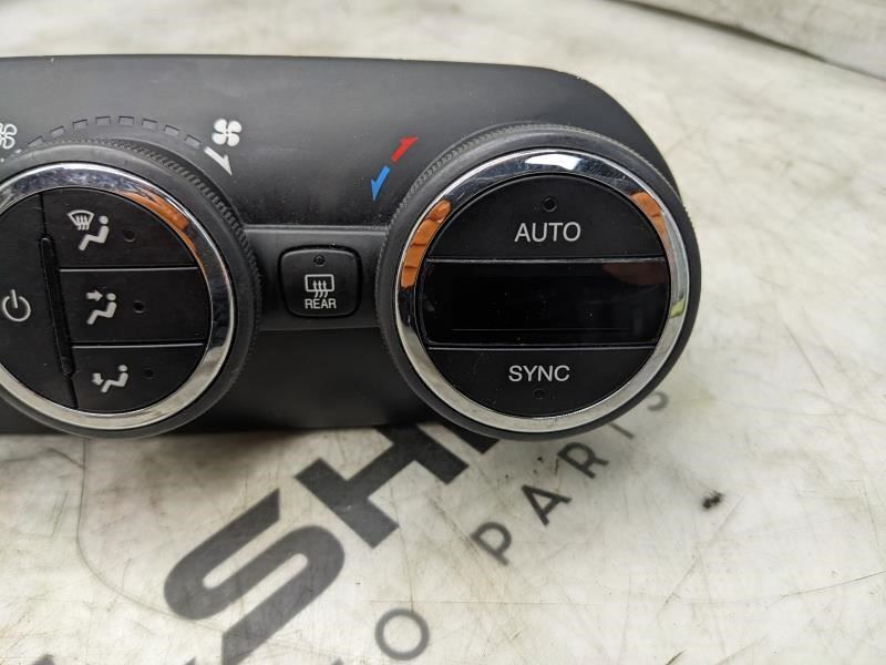 2015-2017 Jeep Renegade AC Heater Climate Temperature Control 07356377170 OEM - Alshned Auto Parts