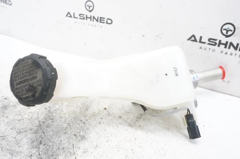 2021 Hyundai Santa Fe Brake Master Cylinder 58510-R5000 OEM - Alshned Auto Parts