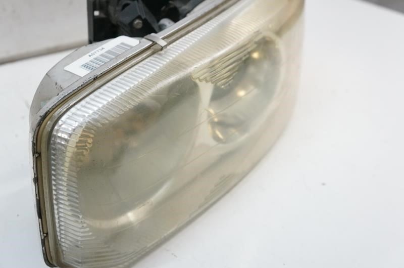 2005 Gmc Yukon Driver Left Front Head Light 10010129 OEM - Alshned Auto Parts