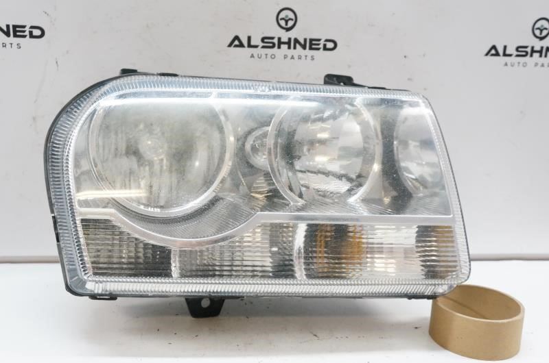 *READ* 2010 Chrysler 300  Passenger Right Front Head Light 57010756AA OEM - Alshned Auto Parts