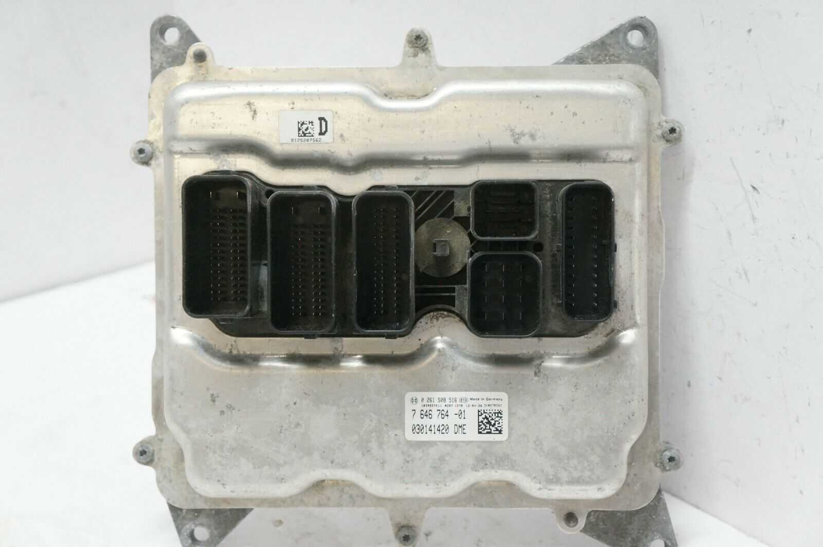 2012-2013 BMW 328i ECM ECU Computer Engine Control Module 7 646 764 -01 OEM Alshned Auto Parts