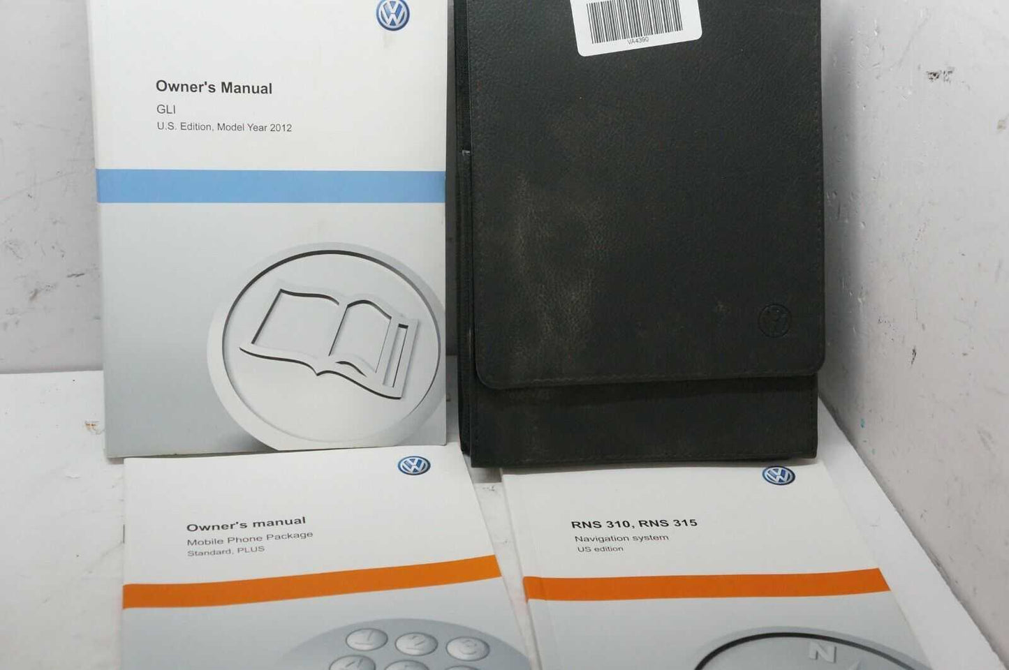 2012 Volkswagen Jetta GLI Owner's Manual Navigation System Guide with case - Alshned Auto Parts