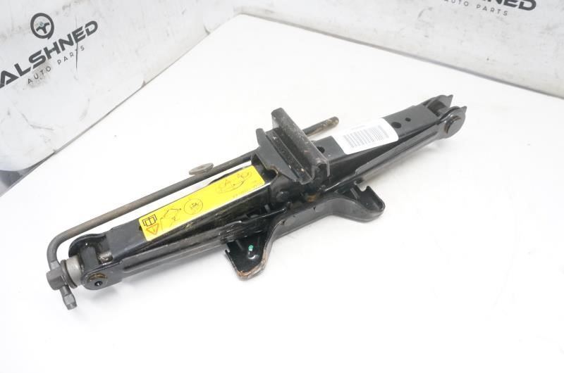 2011-2019 Ford Focus  Lift Jack 8S4A-17080-AA OEM - Alshned Auto Parts