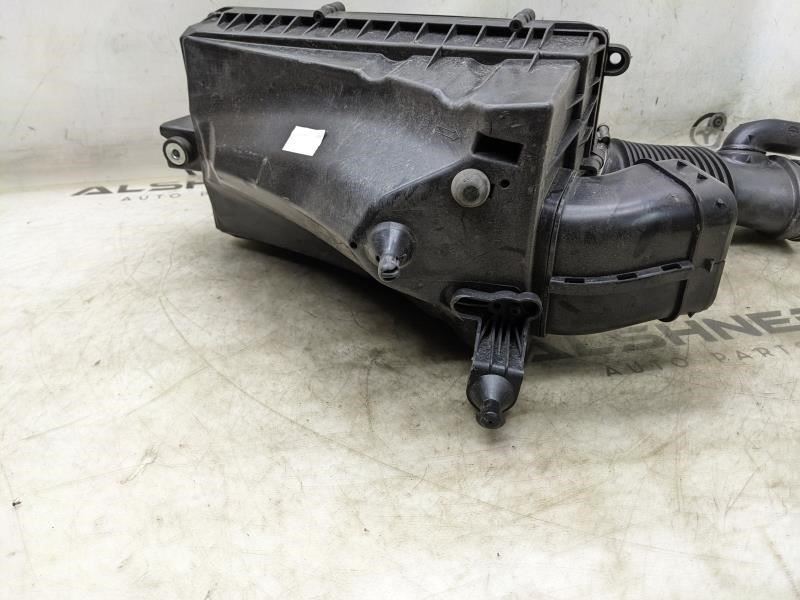 2013-2015 Jaguar XF 3.0L Right Air Intake Cleaner Assembly C2D17103 OEM - Alshned Auto Parts