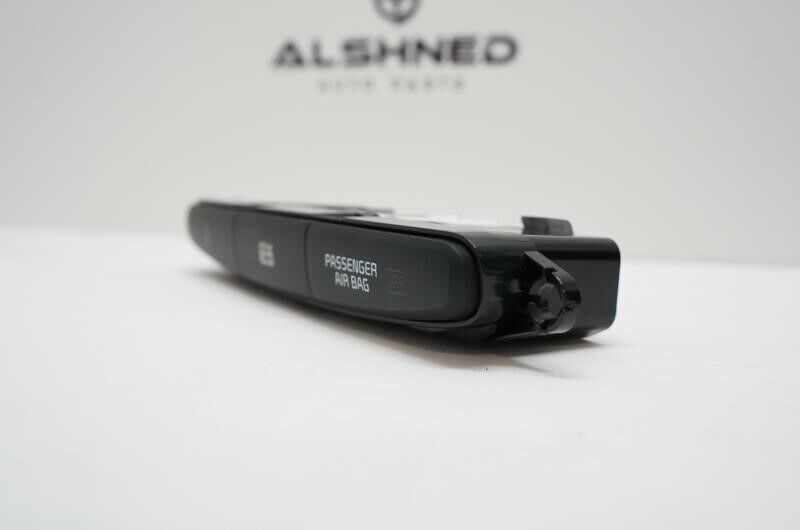 14-16 Kia Soul Active ECO Switch Passenger Bag Lamp Indicator 93700 B2AB0CA  OEM - Alshned Auto Parts